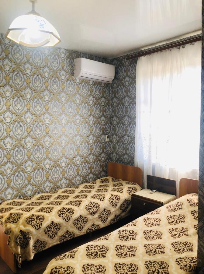 Гостевой Дом «Лиза» Hotel Gagra Eksteriør billede