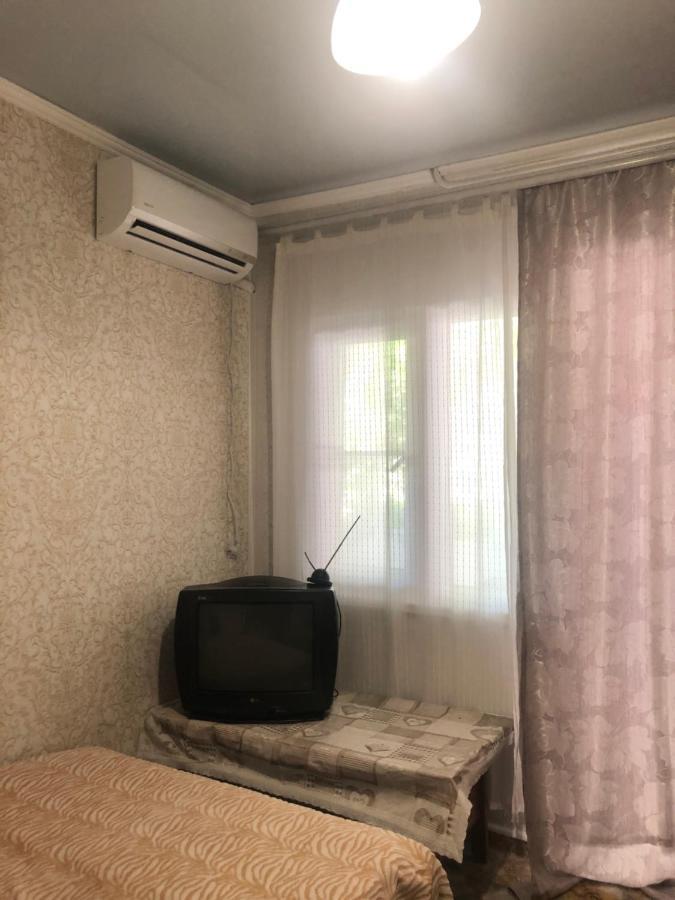 Гостевой Дом «Лиза» Hotel Gagra Eksteriør billede